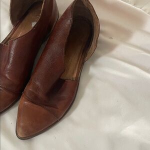 Elegant Brown Leather Women's Shoes